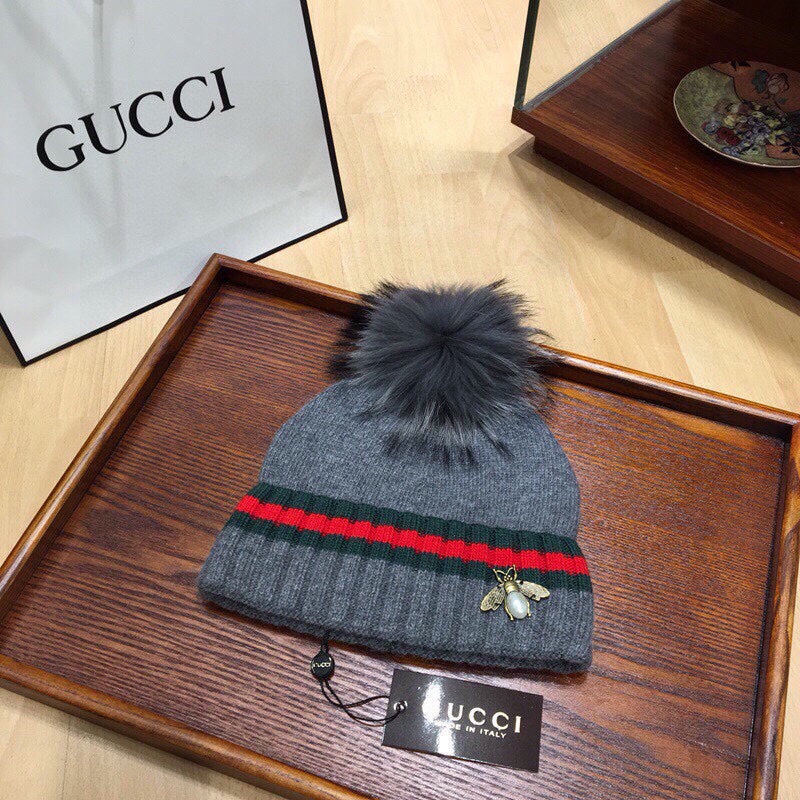 GUCCI SET SCARF AND HAT IN SHARK GRAY WOOL AND CASHMERE 945024