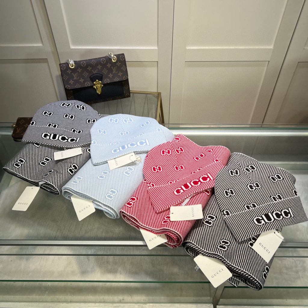 GUCCI SET SCARF AND HAT IN BLACK MIX WHITE WOOL AND CASHMERE 946332