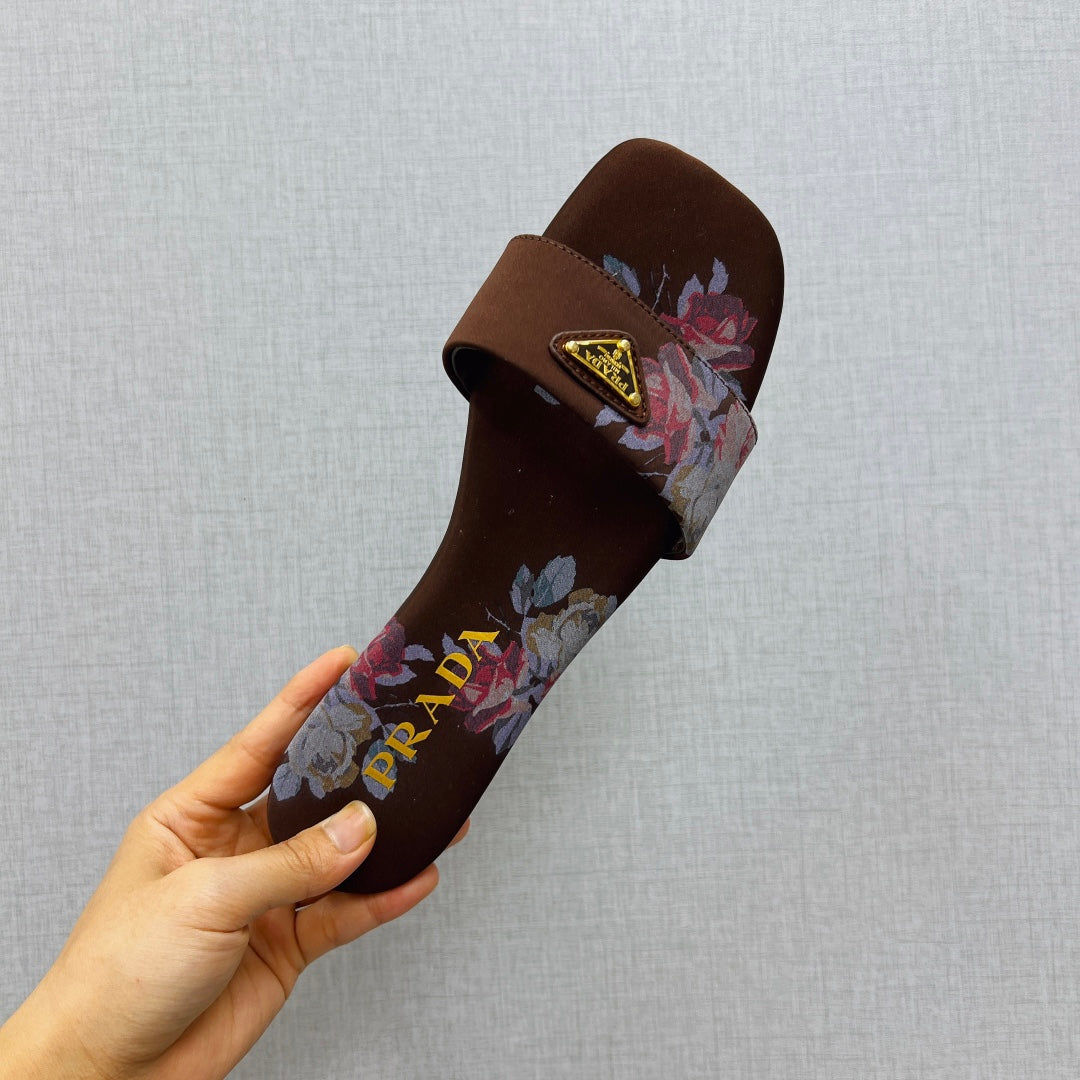 PRADA PRINTED SLIDES SLIPPERS CINNAMON SATIN