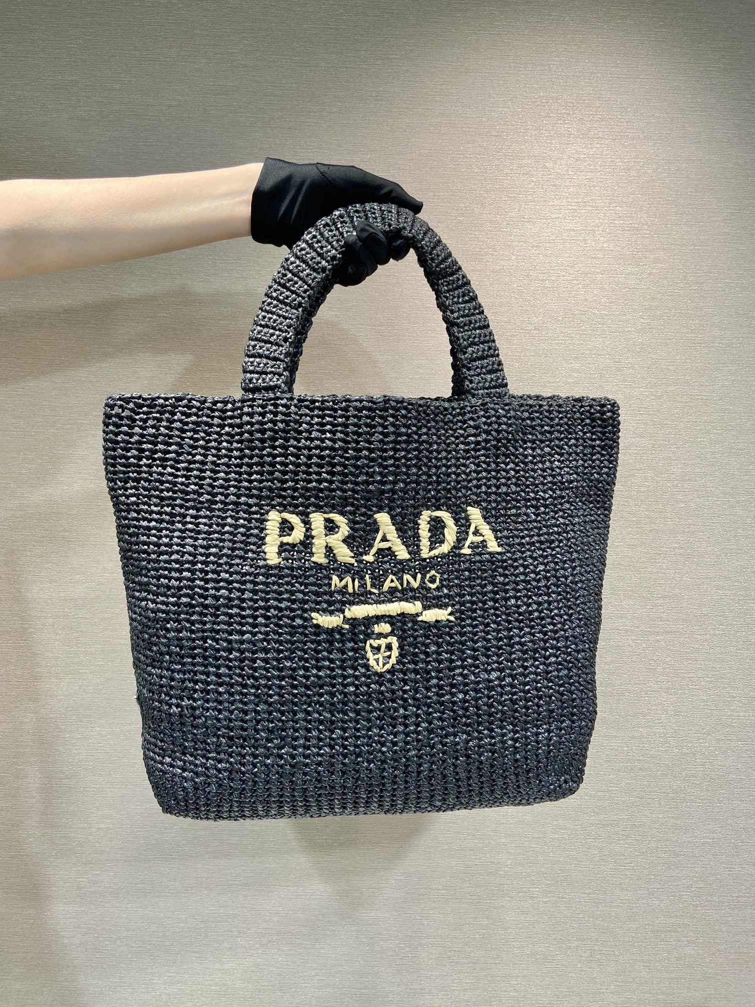 PRADA LARGE CROCHET TOTE BAG 47 IN BLACK MIX YELLOW RAFFIA