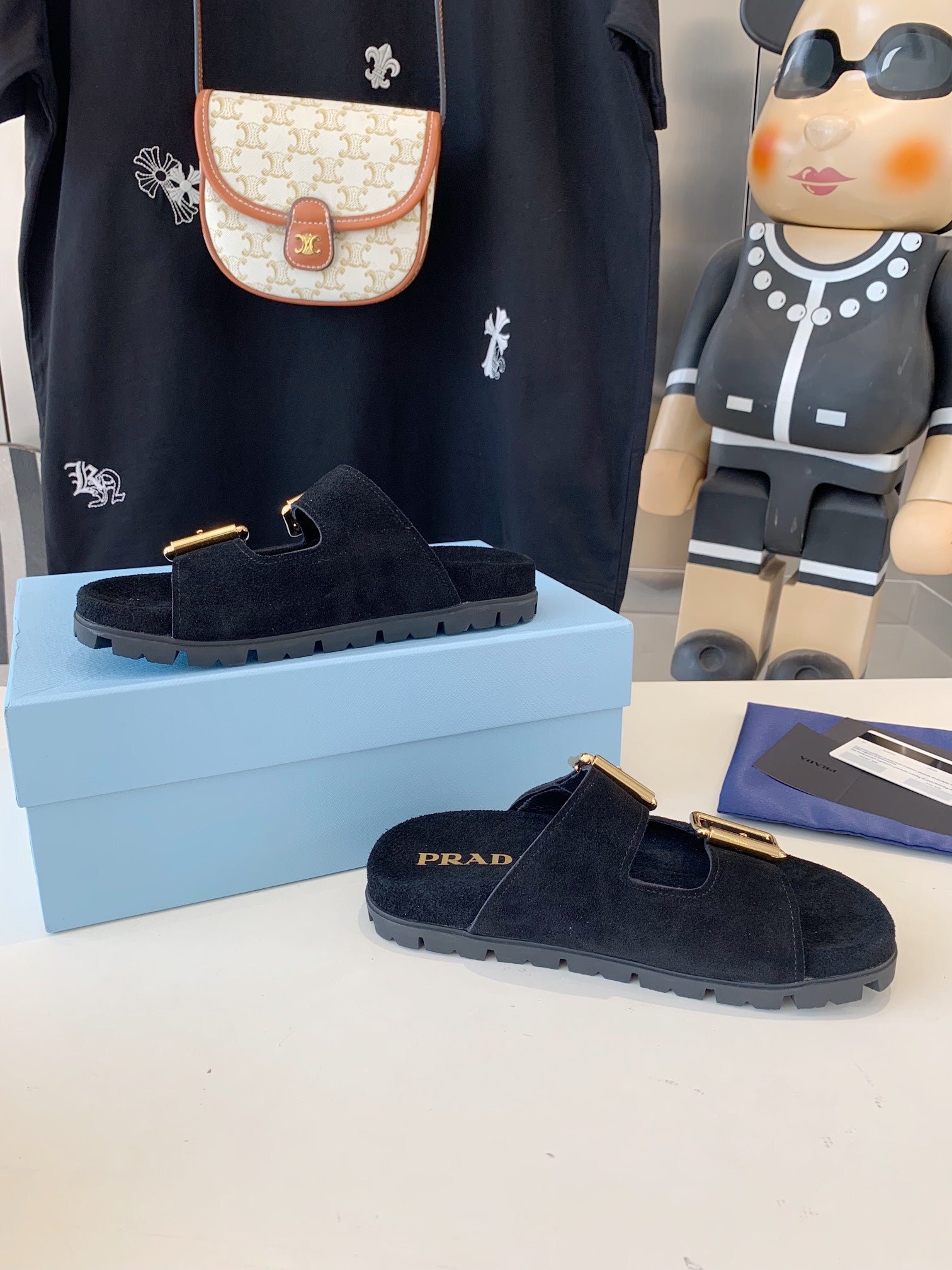 PRADA STRAP SLIDES SANLS BLACK SUEDE