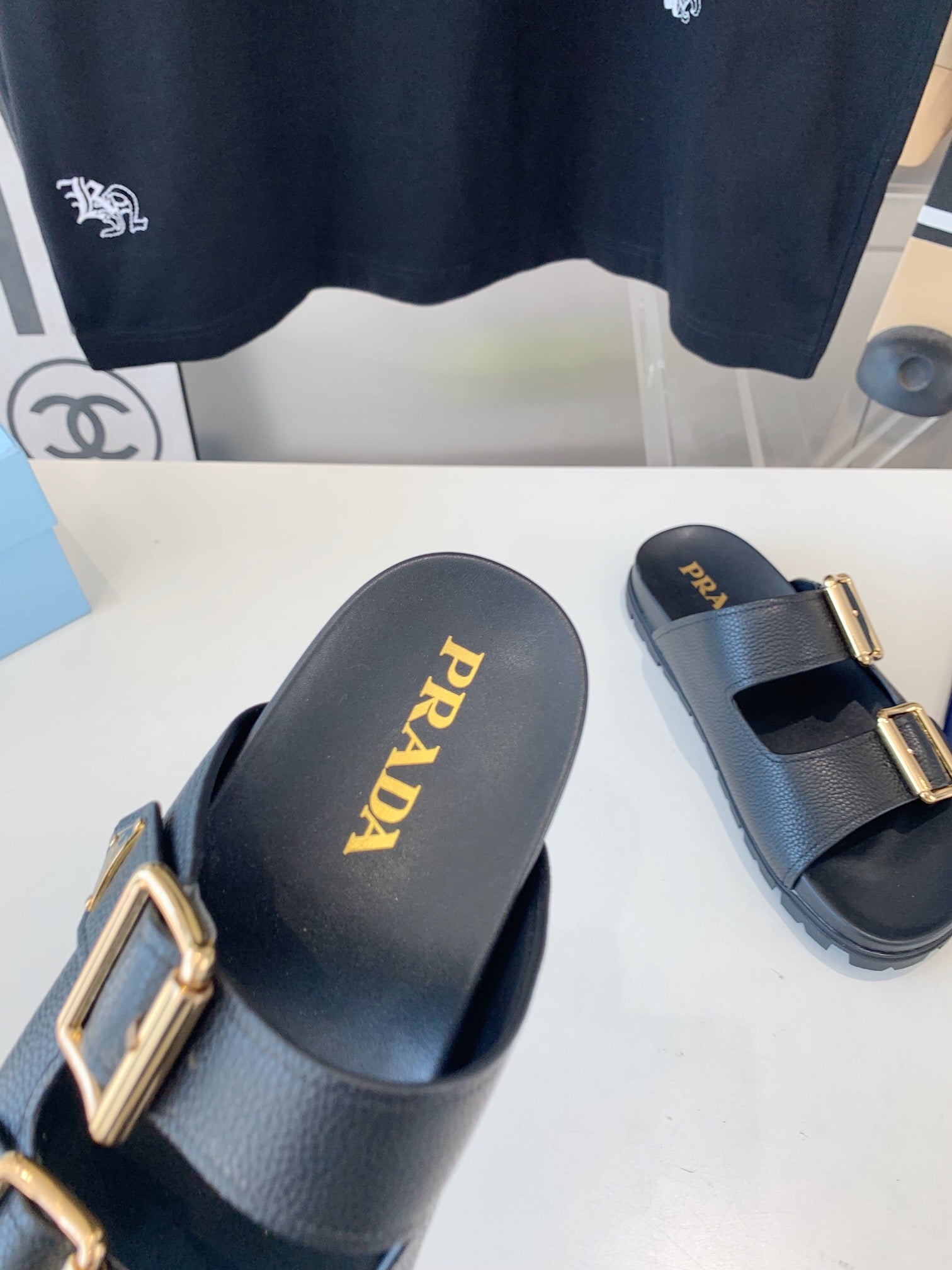 PRADA STRAP SLIDES SANLS BLACK LAMBSKIN