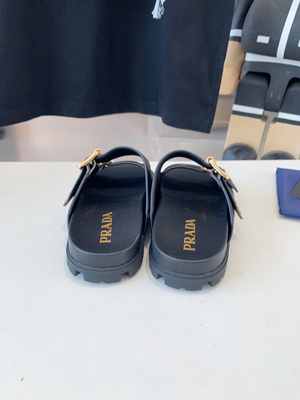 PRADA STRAP SLIDES SANLS BLACK LAMBSKIN