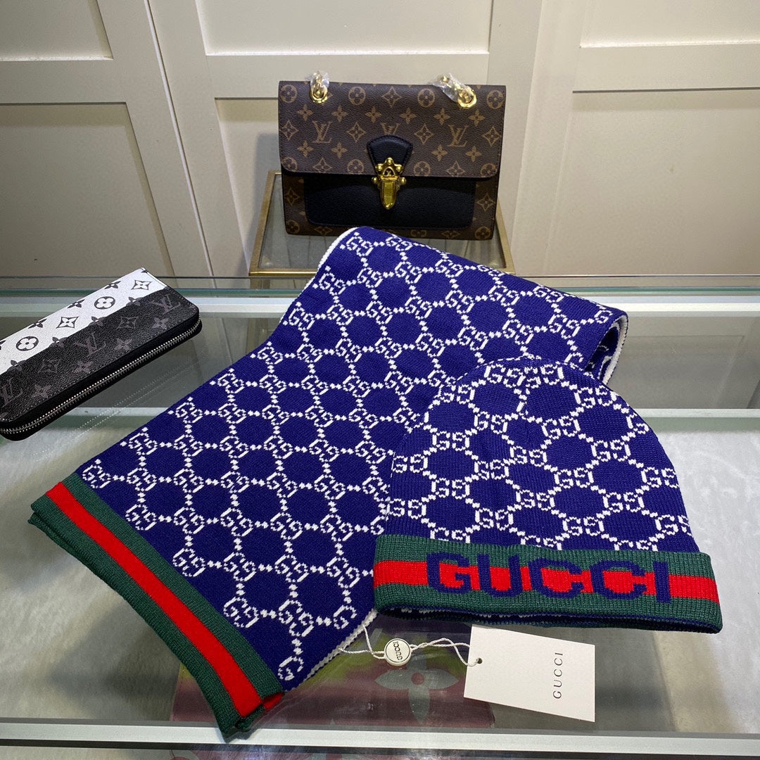 GUCCI SET SCARF AND HAT IN NAVY BLUE MONOGRAM CASHMERE 349665