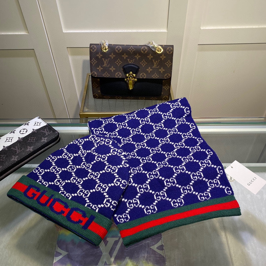 GUCCI SET SCARF AND HAT IN NAVY BLUE MONOGRAM CASHMERE 349665