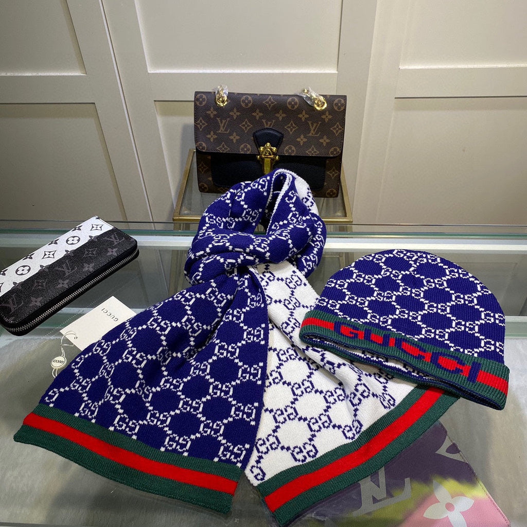 GUCCI SET SCARF AND HAT IN NAVY BLUE MONOGRAM CASHMERE 349665