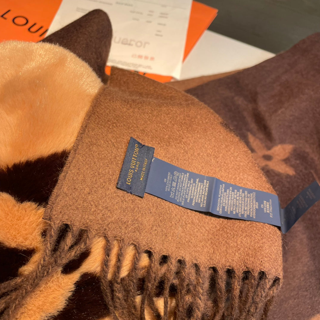LOUIS VUITTON COLD REYKJAVIK SCARF 190 CM IN CHOCOLATE BROWN CASHMERE 394493