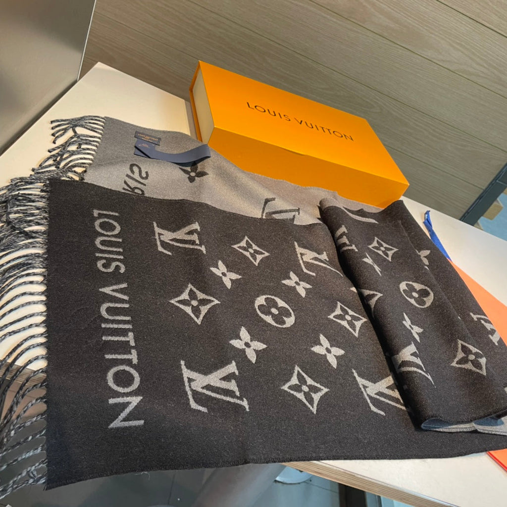 LOUIS VUITTON ALL ABOUT MONOGRAM SCARF 185 CM IN BLACK WOOL 394497