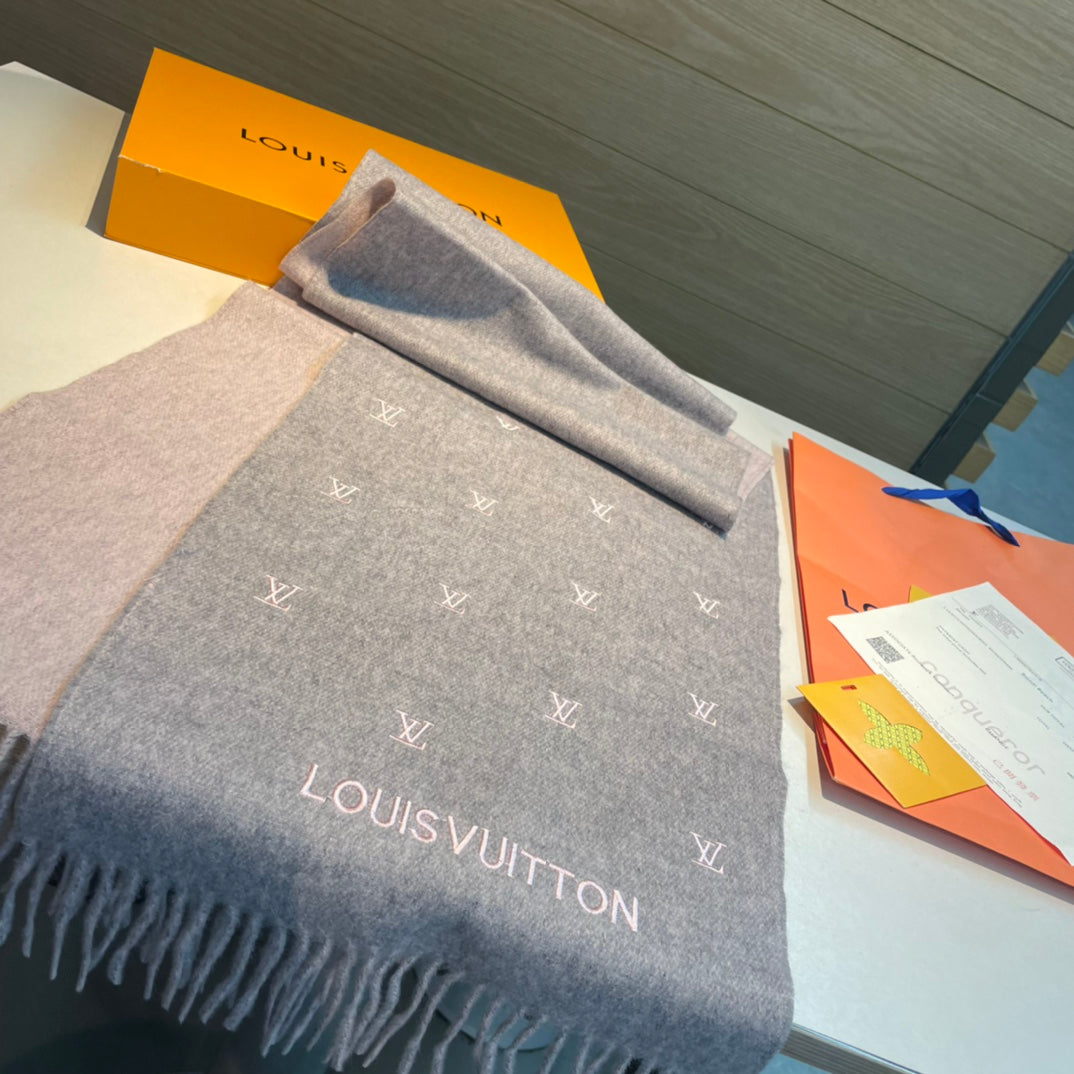 LOUIS VUITTON SCARF 190 CM IN HARBOR GRAY CASHMERE WITH PINK LOGO 396327