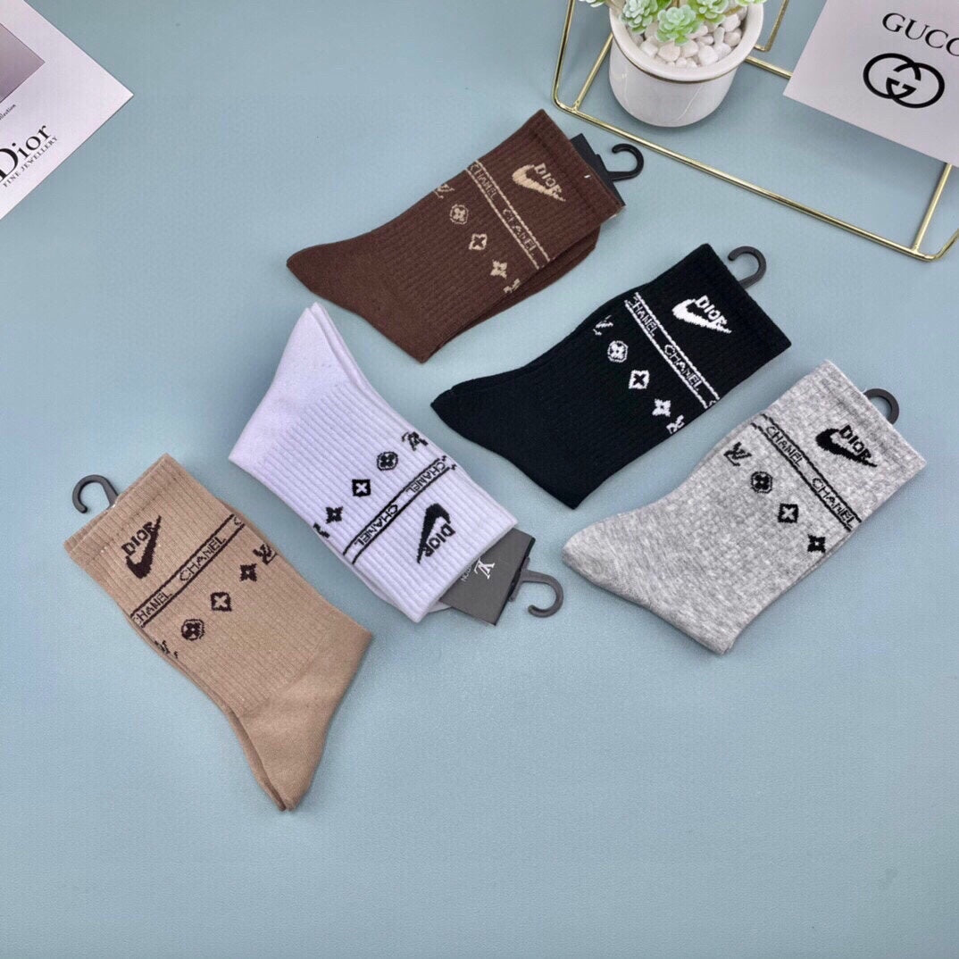 LOUIS VUITTON CREW SOCKS 409522 (1 BOX)