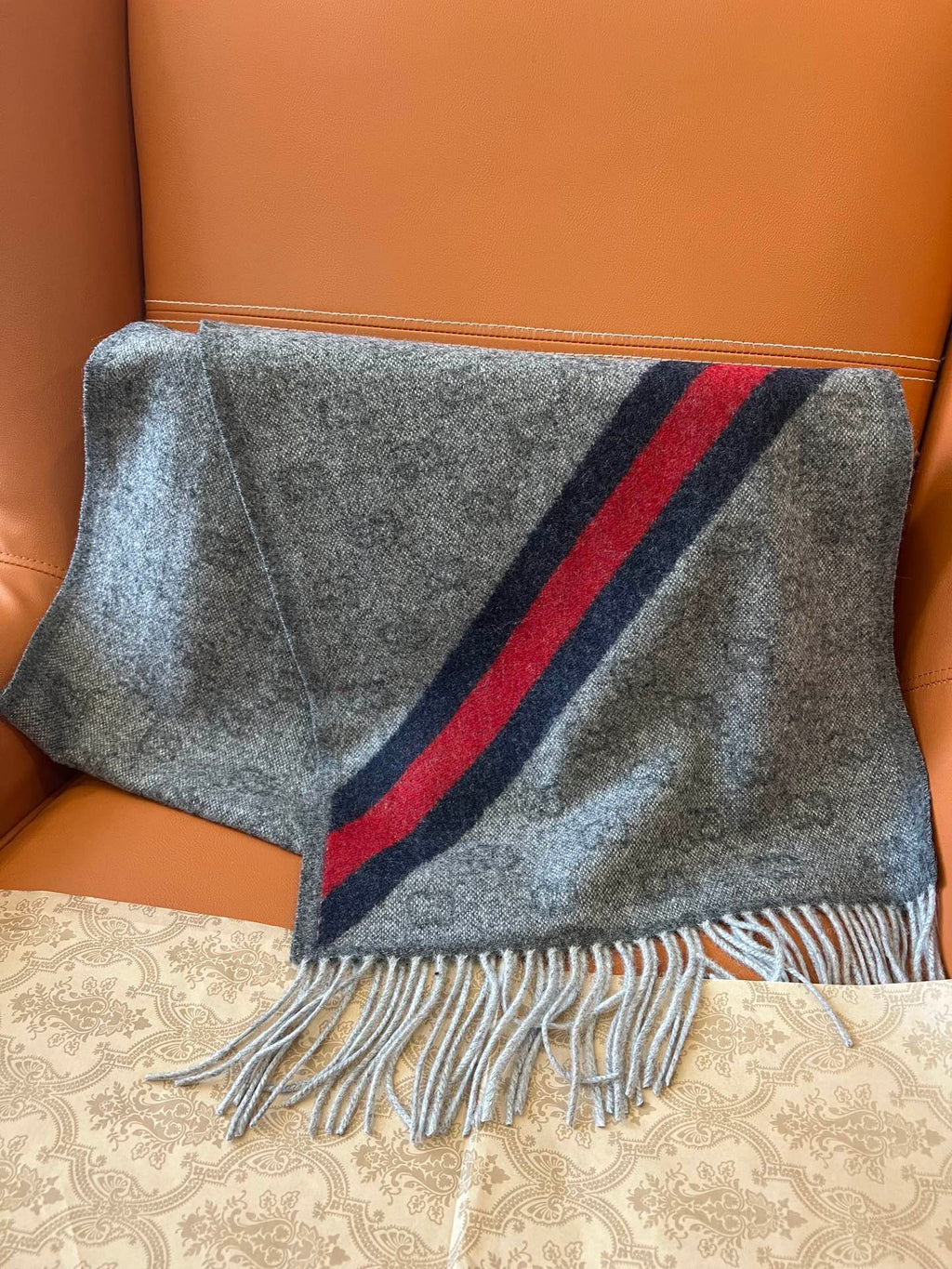 GUCCI 25S SCARF 190 IN WOOL 636373