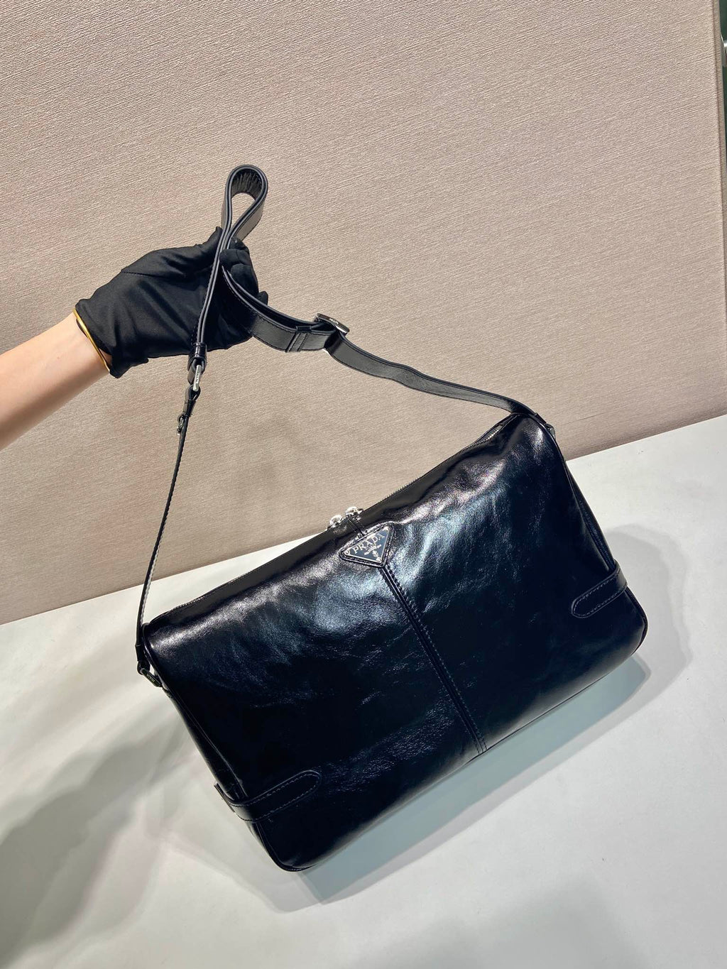 PRADA HOBO BAG 35 IN BLACK OIL WAX LAMBSKIN SILVER LOGO