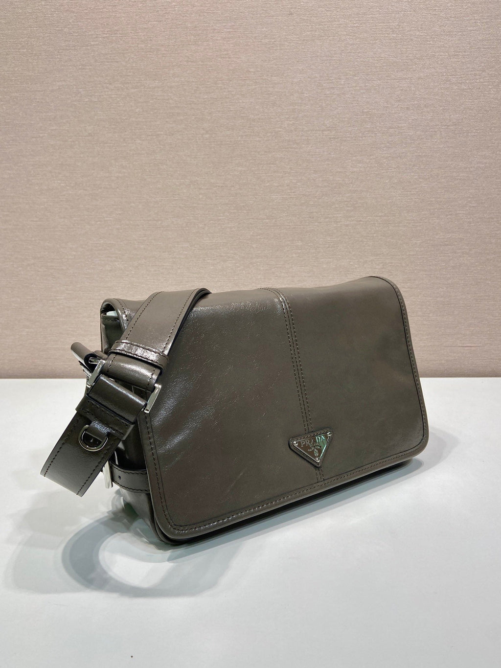 PRADA MESSENGER BAG 30 IN TROUT GRAY SOFT AND SHINY CALFSKIN