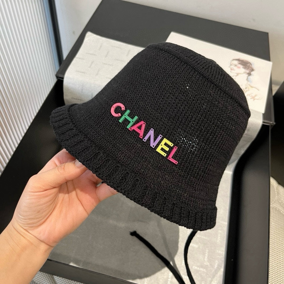 CHANEL WOVEN BUCKET HAT BLACK 673998