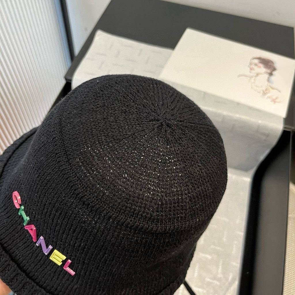 CHANEL WOVEN BUCKET HAT BLACK 673998