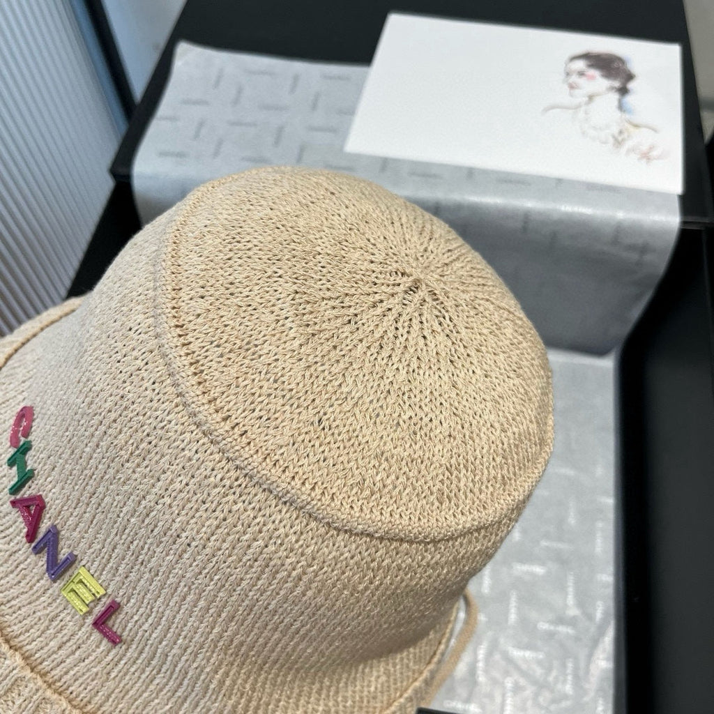 CHANEL WOVEN BUCKET HAT BEIGE 673999