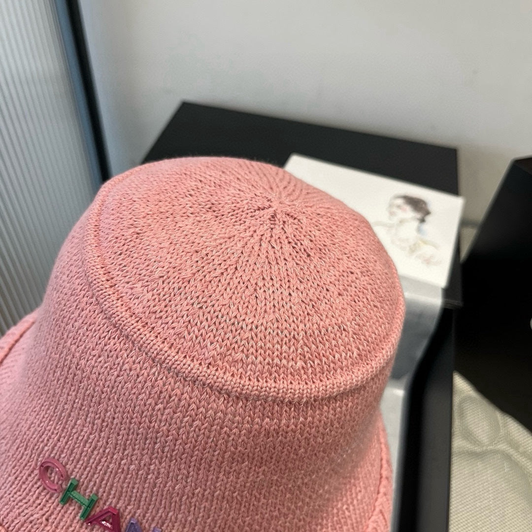 CHANEL WOVEN BUCKET HAT PINK 674000