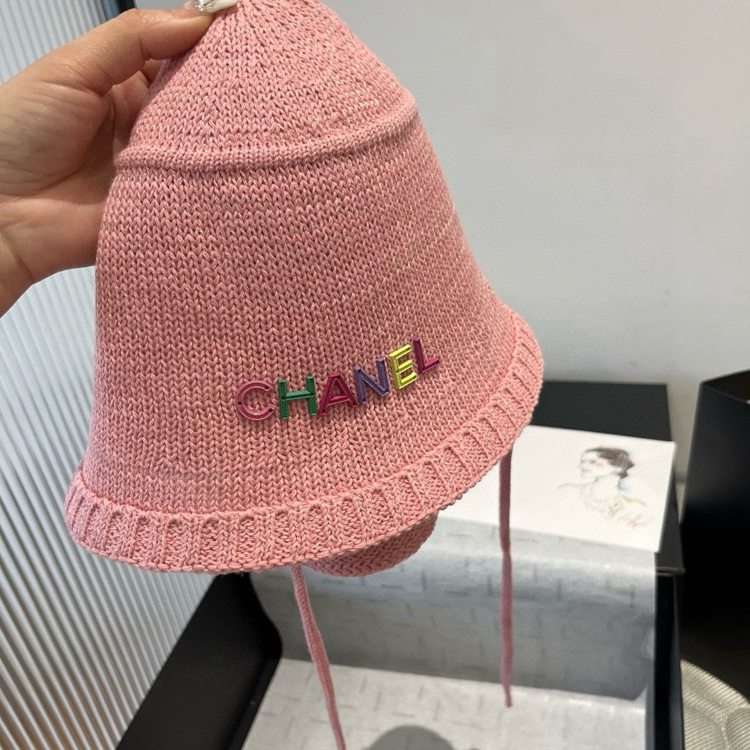 CHANEL WOVEN BUCKET HAT PINK 674000