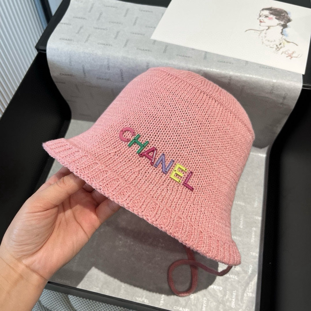 CHANEL WOVEN BUCKET HAT PINK 674000