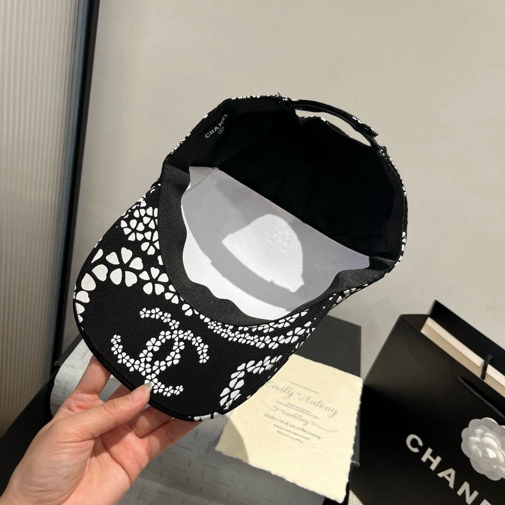 CHANEL BASEBALL HAT BLACK PATTERN 674031