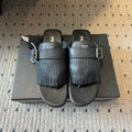 PRADA 25S SHUFFLE LEATHER THONG SANLS IN BLACK CALFSKIN