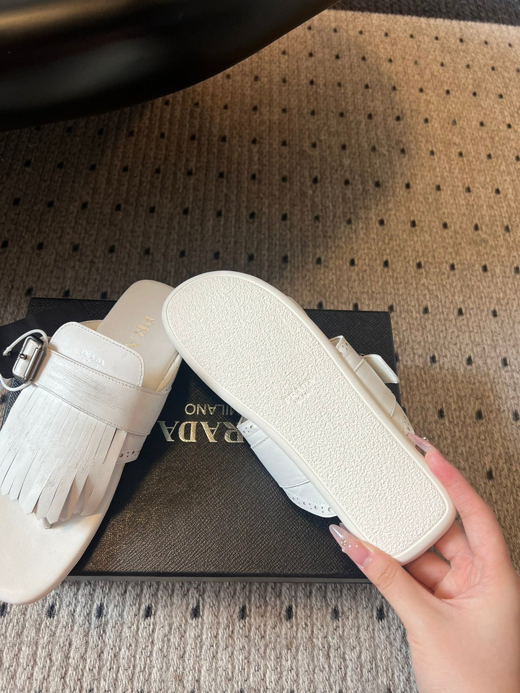PRADA 25S SHUFFLE LEATHER THONG SANLS IN IVORY CALFSKIN