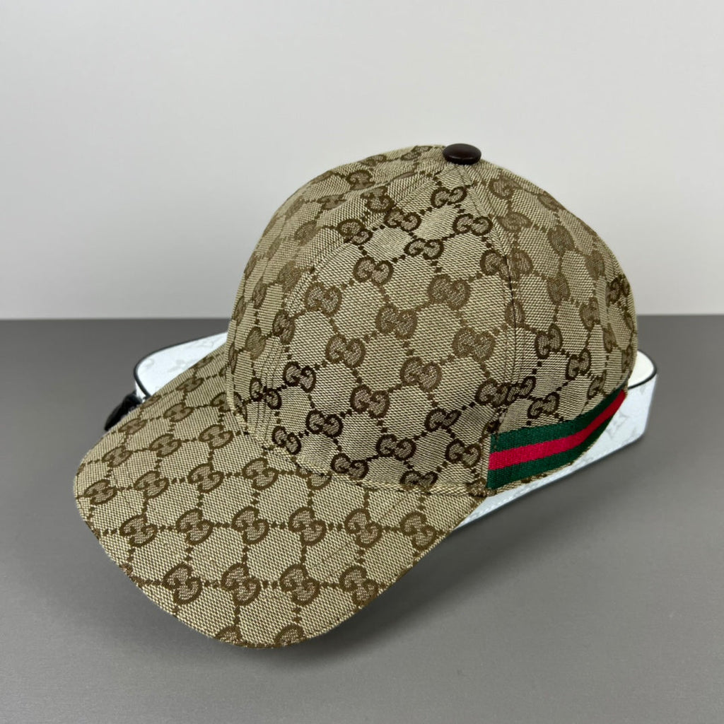 GUCCI BASEBALL CAP IN DARK BEIGE MONOGRAM CANVAS