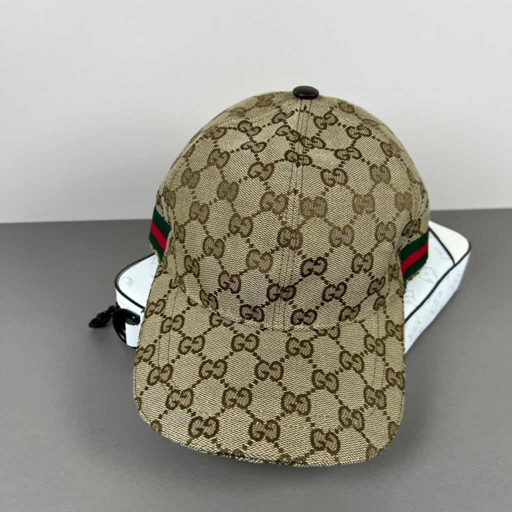GUCCI BASEBALL CAP IN DARK BEIGE MONOGRAM CANVAS