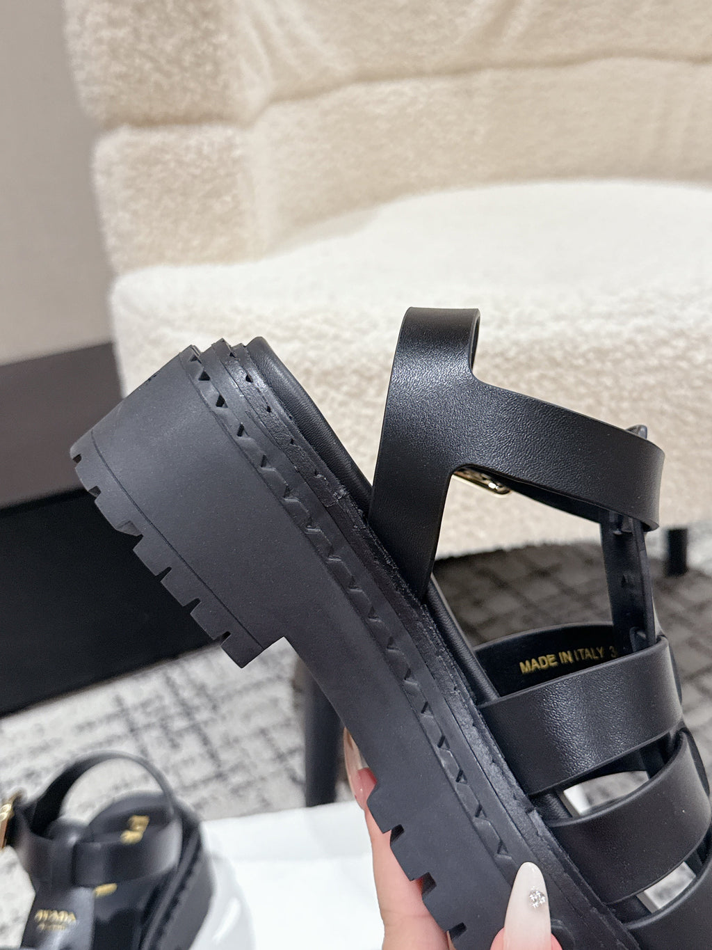 PRADA 25S FISHERMAN OPEN TOE SANLS IN BLACK CALFSKIN