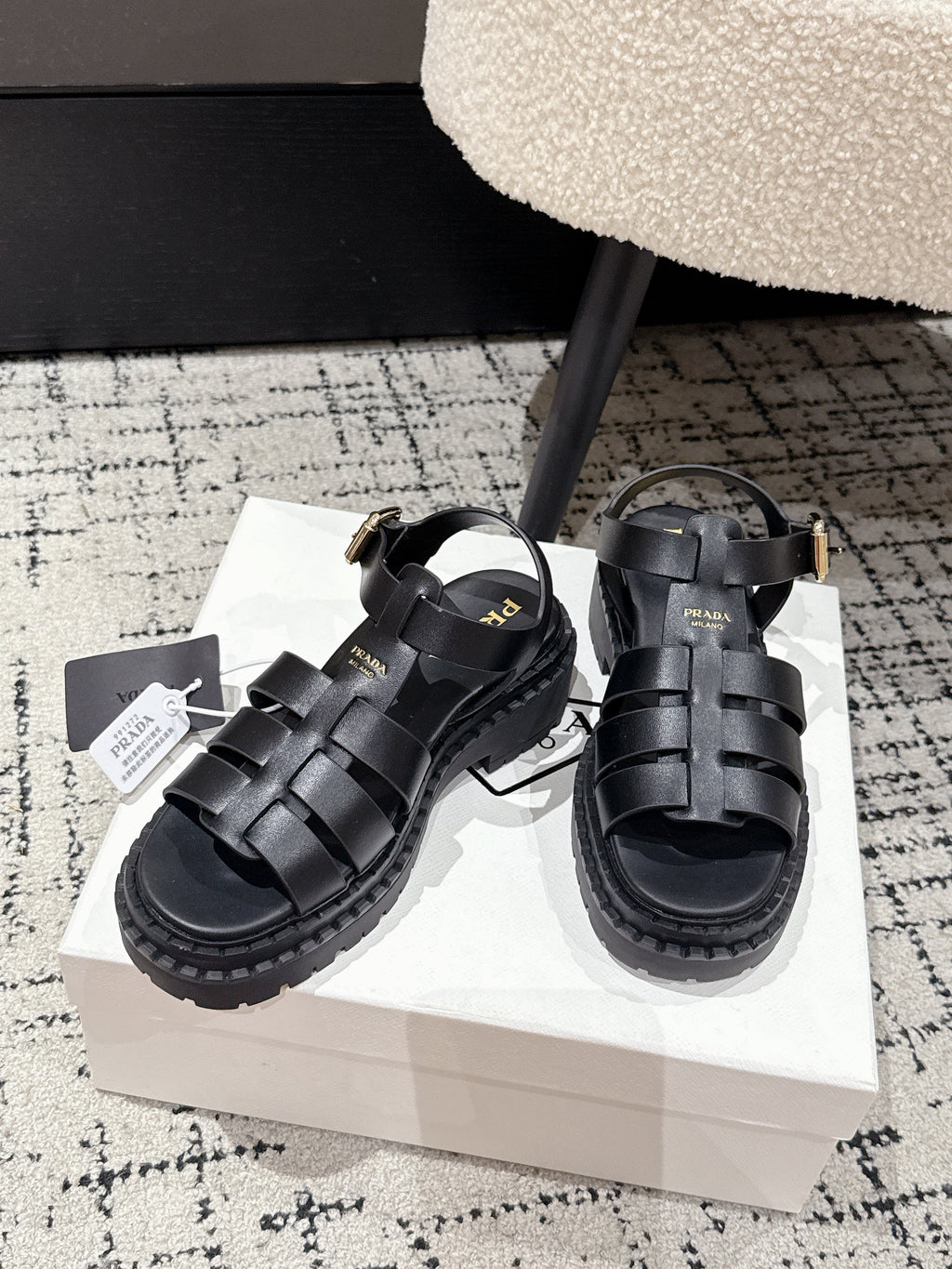 PRADA 25S FISHERMAN OPEN TOE SANLS IN BLACK CALFSKIN