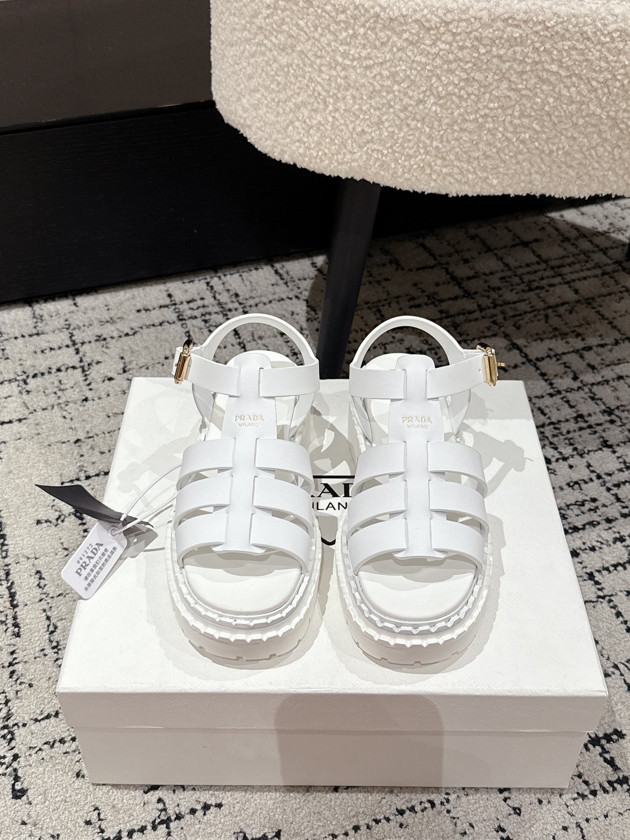 PRADA 25S FISHERMAN OPEN TOE SANLS IN WHITE CALFSKIN