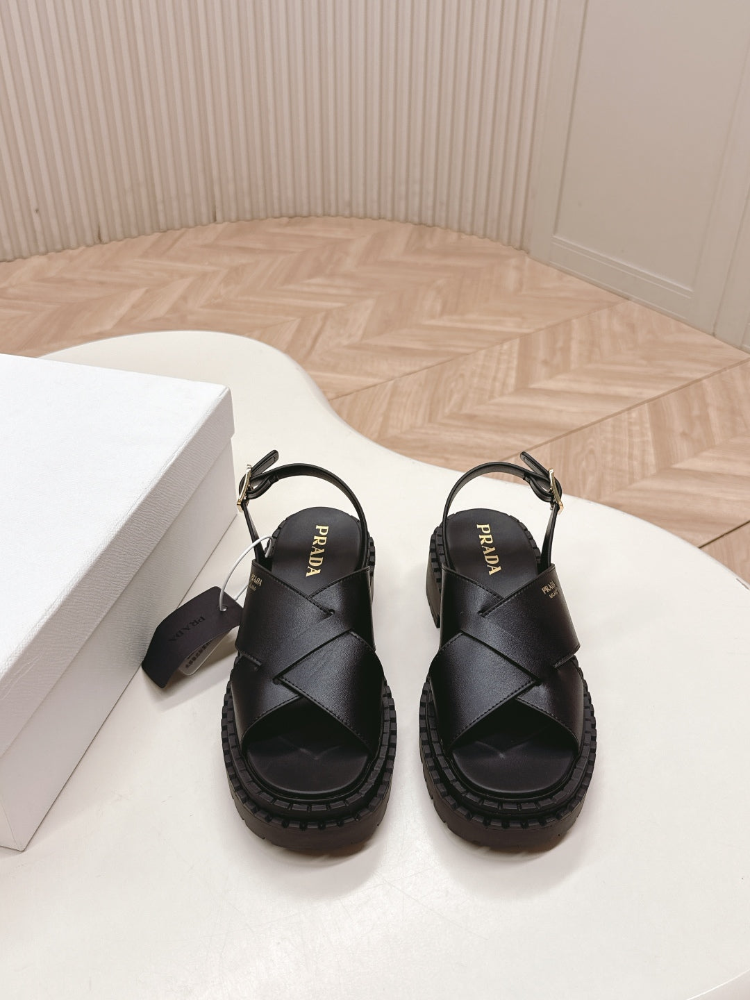 PRADA 25S CRISSCROSS SANLS IN BLACK CALFSKIN