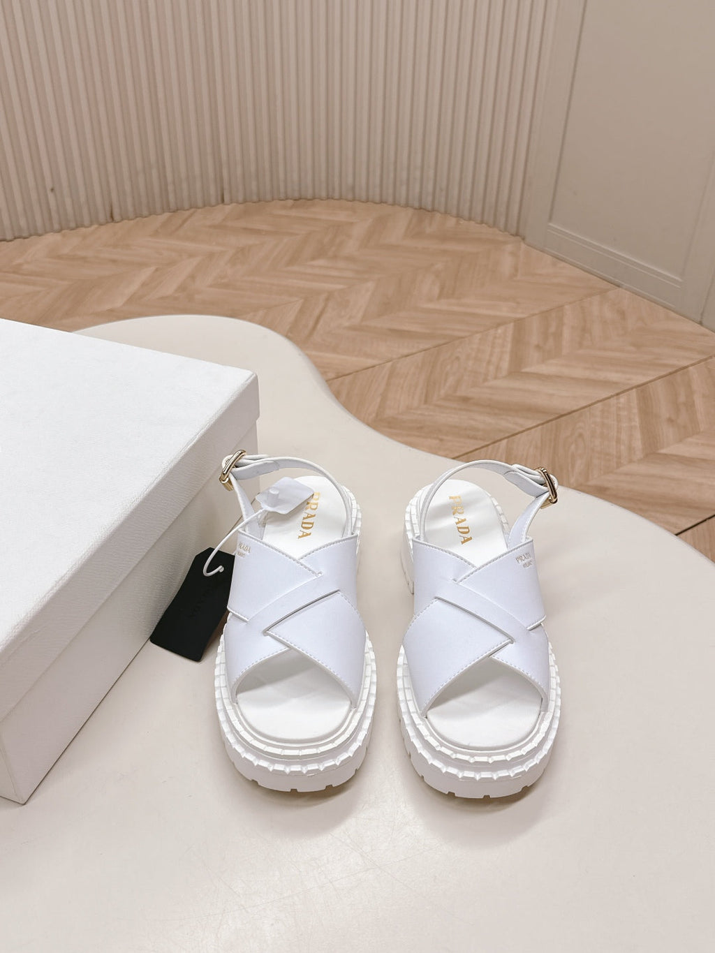 PRADA 25S CRISSCROSS SANLS IN WHITE CALFSKIN
