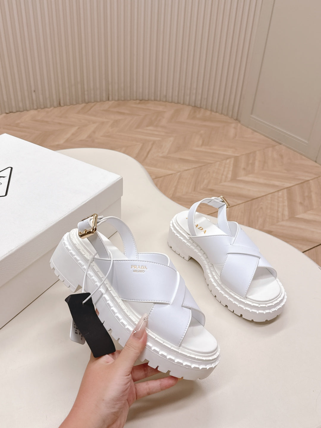 PRADA 25S CRISSCROSS SANLS IN WHITE CALFSKIN