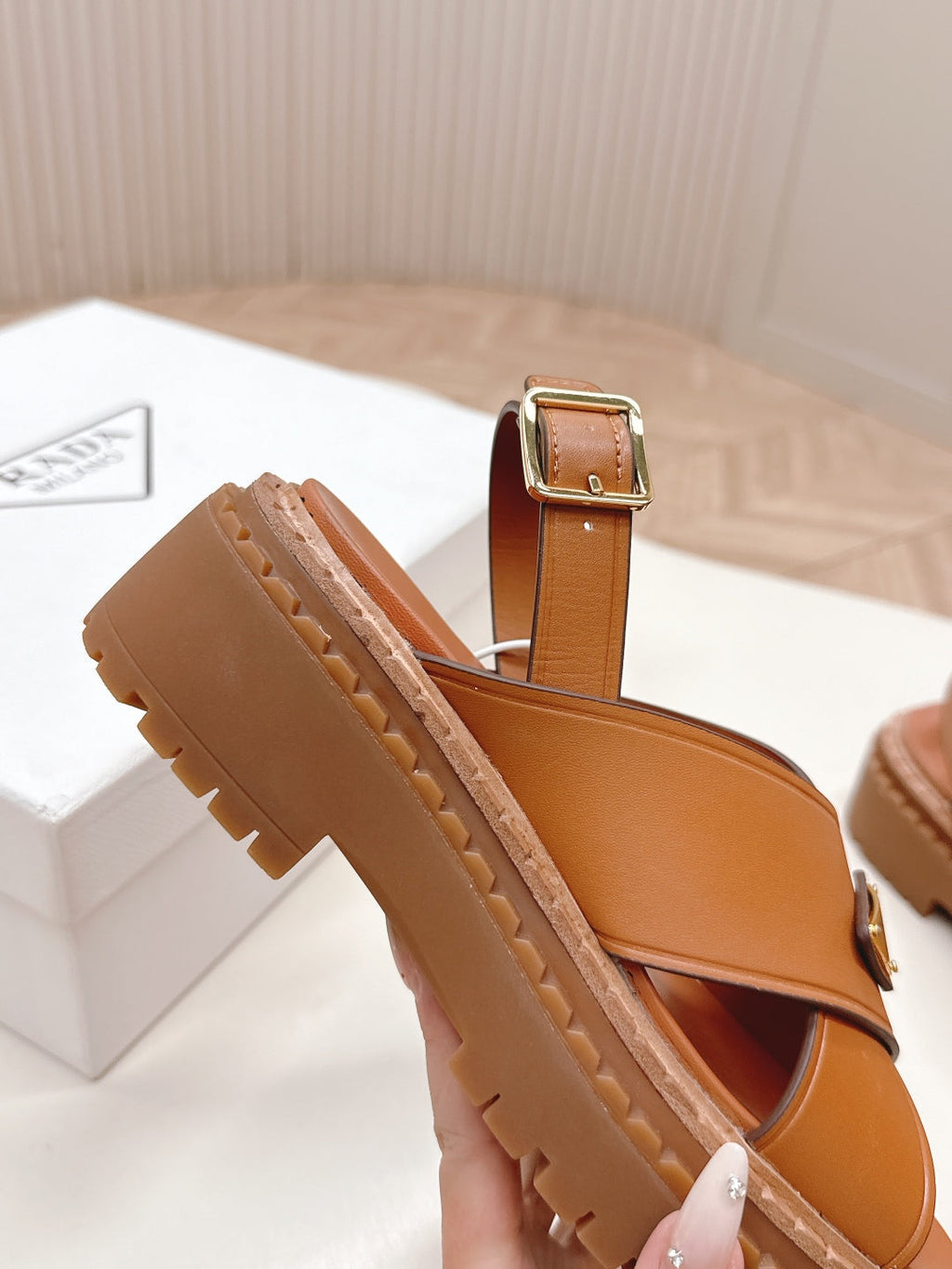 PRADA 25S SANLS IN LIGHT TAN CALFSKIN LOGO GOLD HARDWARE