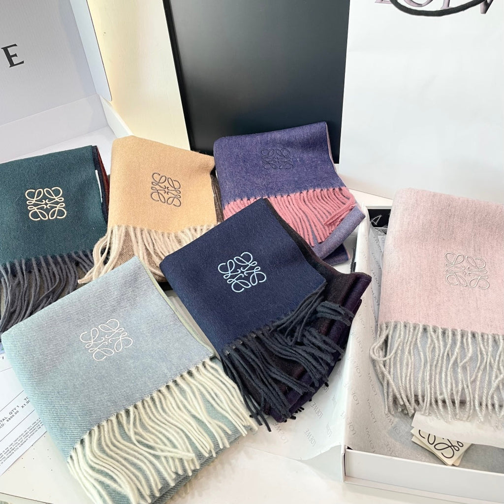 LOEWE 25S SCARF 180 IN CASHMERE 860013
