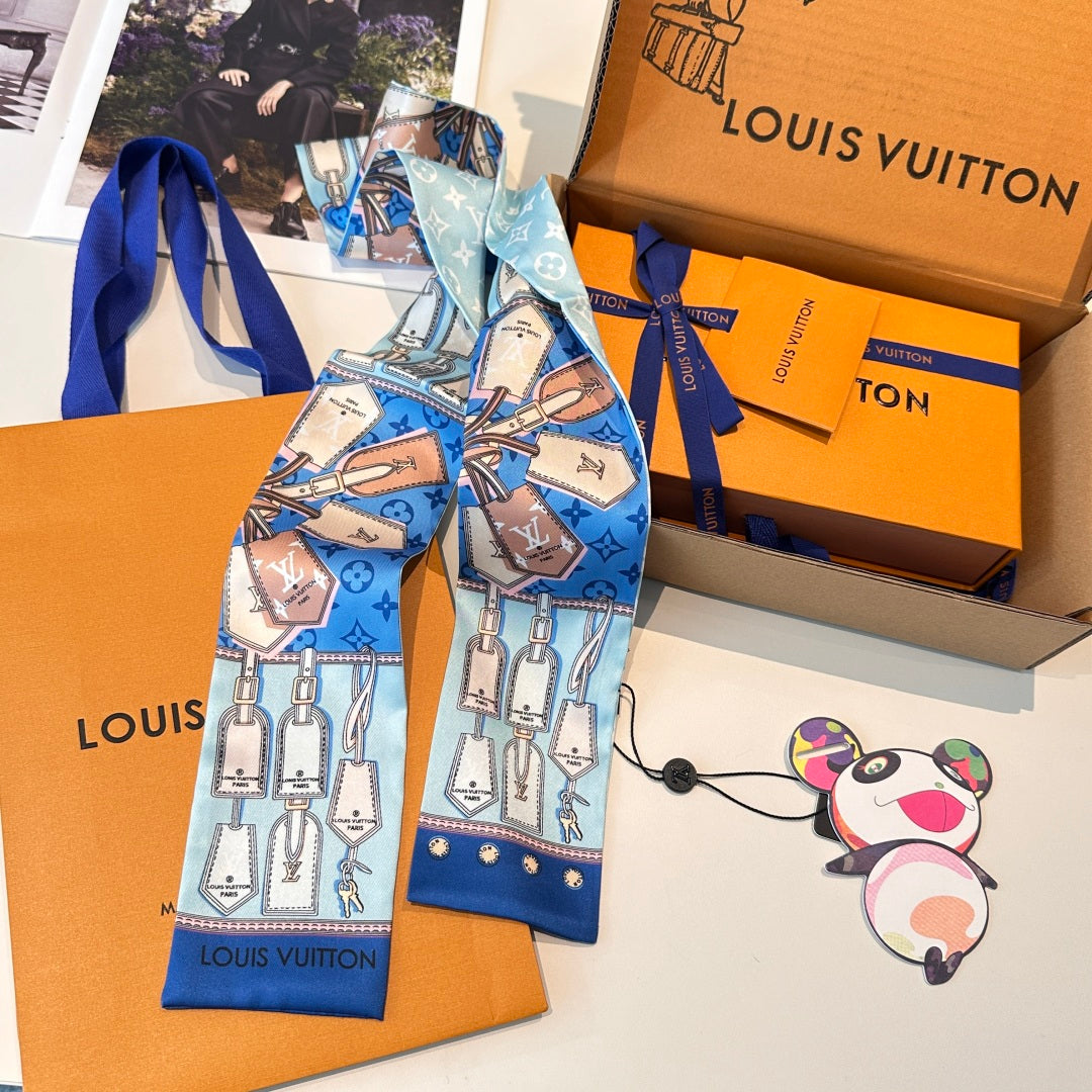 LOUIS VUITTON LV TWILLY 120 CM IN SILK 714393