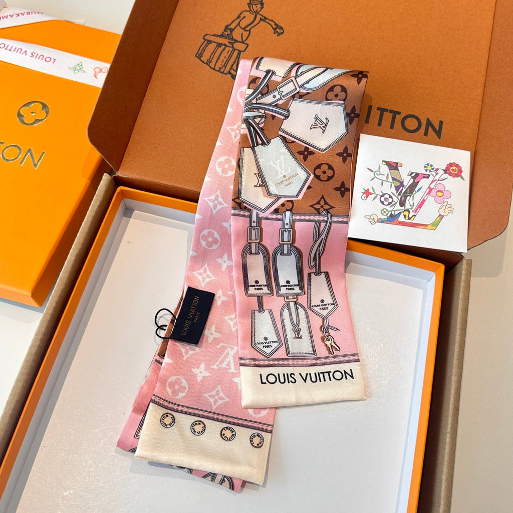 LOUIS VUITTON LV TWILLY 120 CM IN SILK 714394