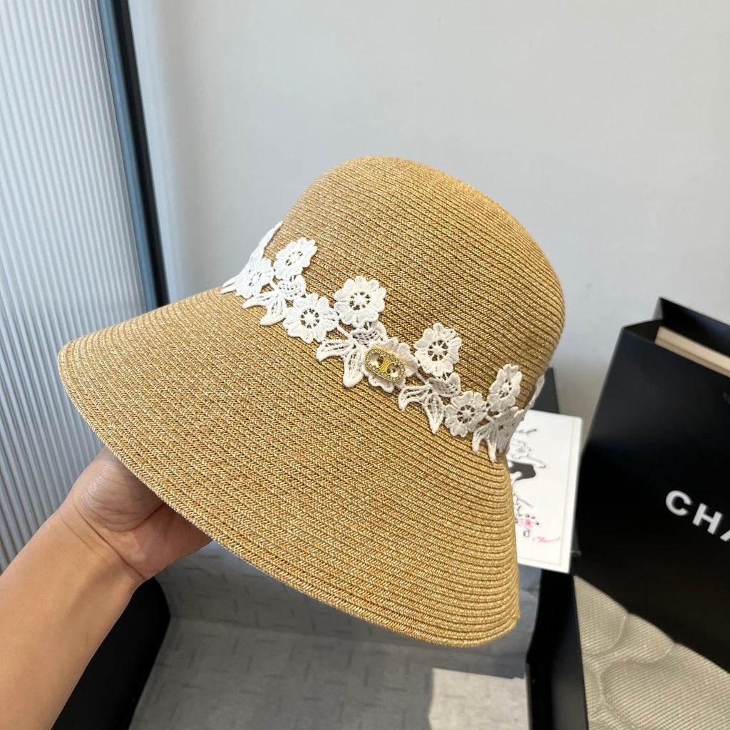 CELINE WIDE BRIM HAT MODEL 652030 IN WOVEN STRAW