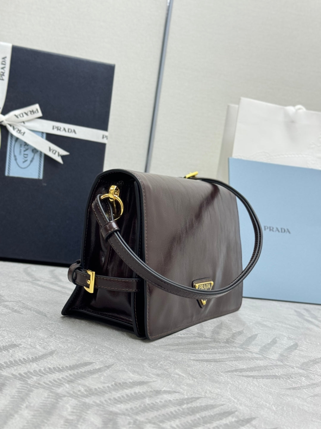 PRADA 25S SHOULDER BAG 23 IN RK BROWN CALFSKIN GOLD HARDWARE