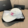 CHANEL WHITE BASEBALL CAP WITH PINK LOGO IN COTTON 672798