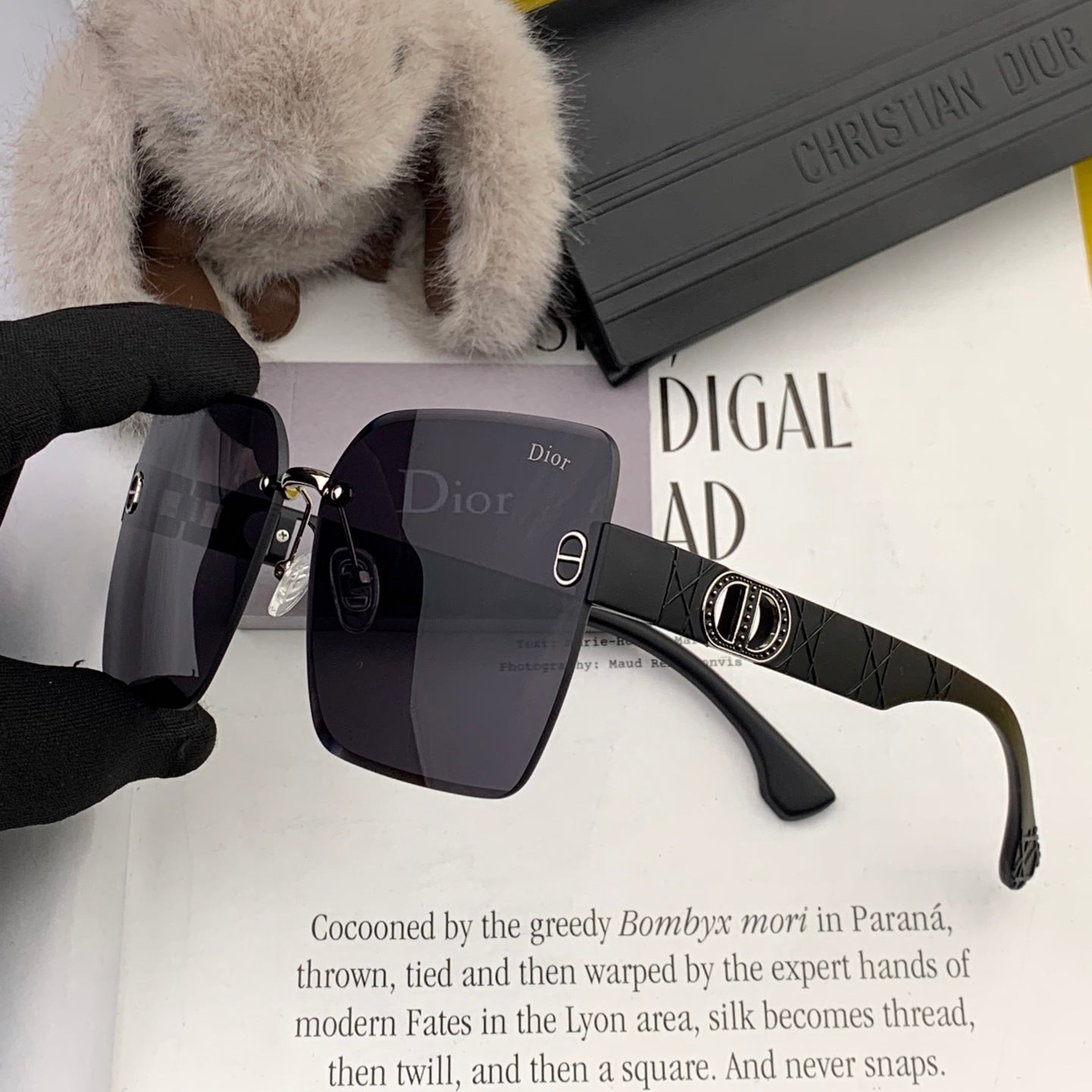 DIOR SIGNATURE SUNGLASS D3550 IN ACETATE