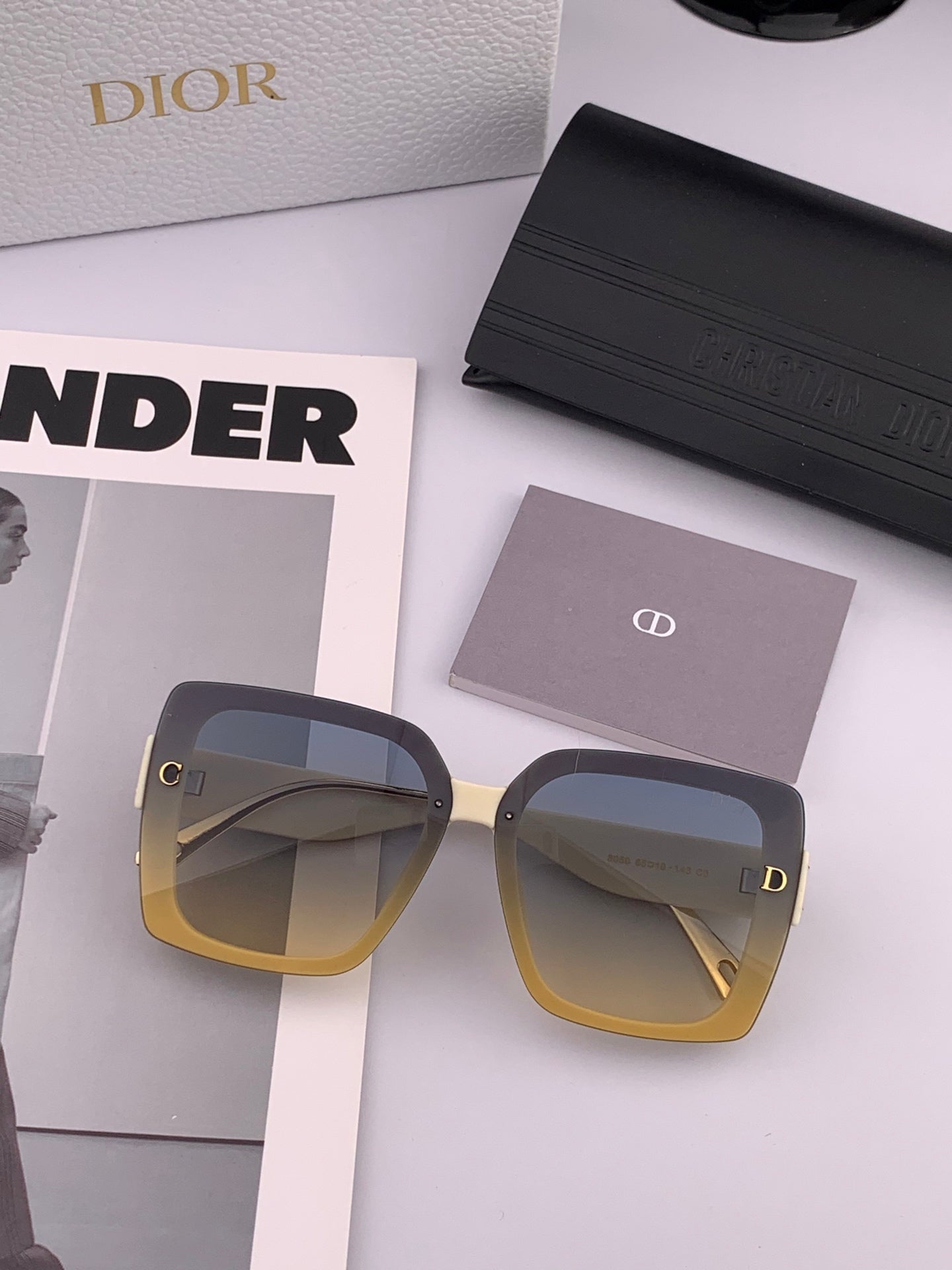 DIOR MONTAIGNE SUNGLASS CD0805 IN ACETATE
