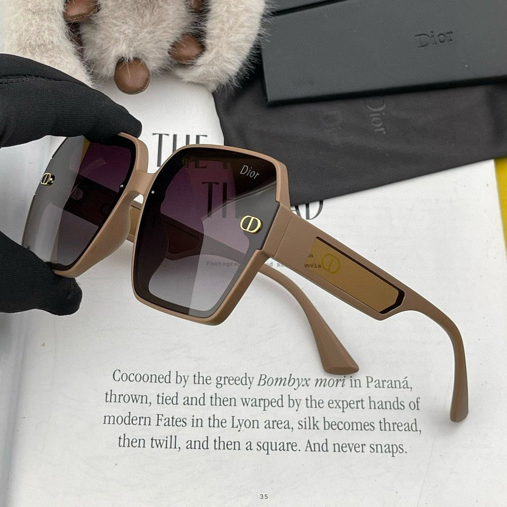 DIOR MONTAIGNE SQUARE SUNGLASS D1292 IN LIGHT BROWN ACETATE
