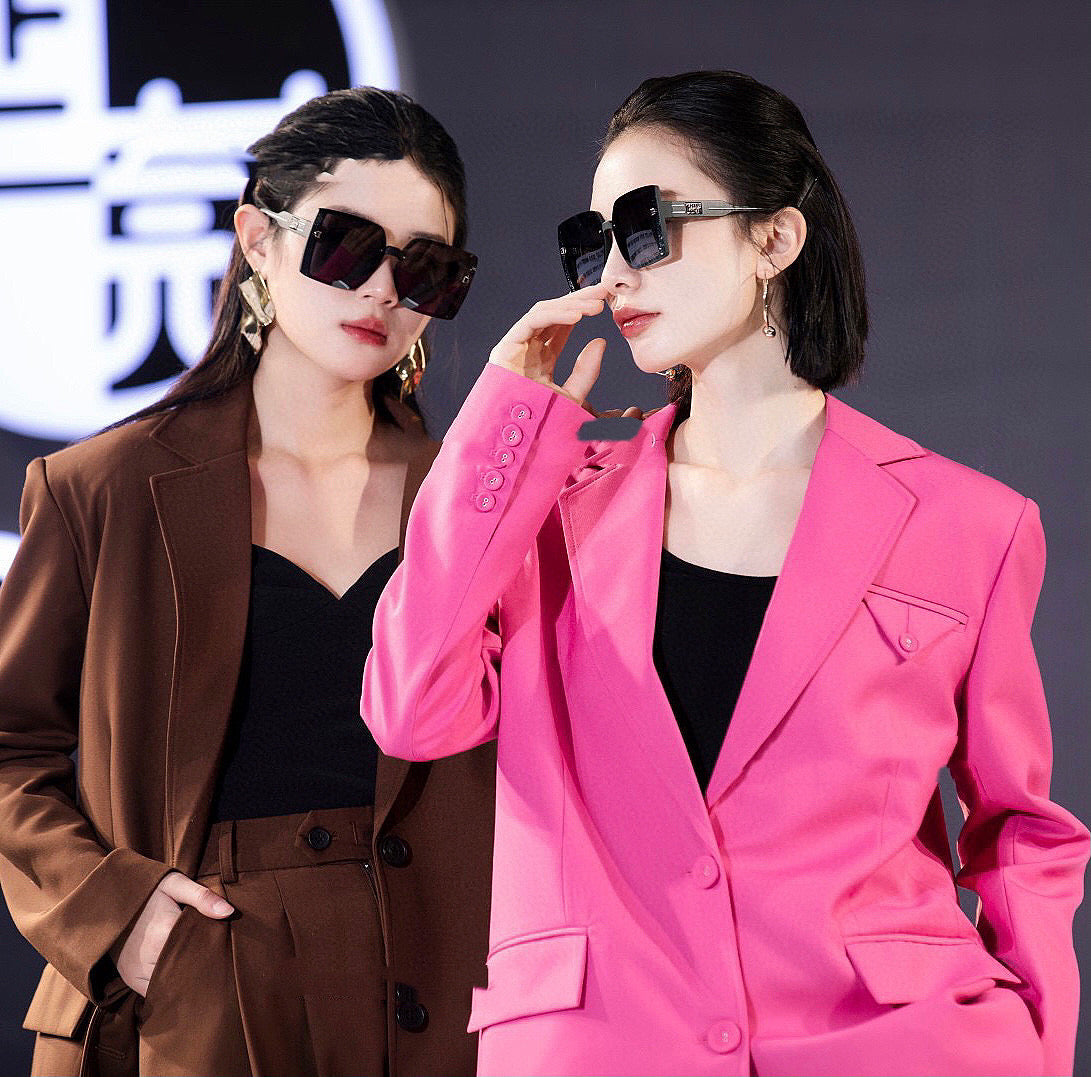 DIOR MONTAIGNE SQUARE SUNGLASS D5290 IN ACETATE