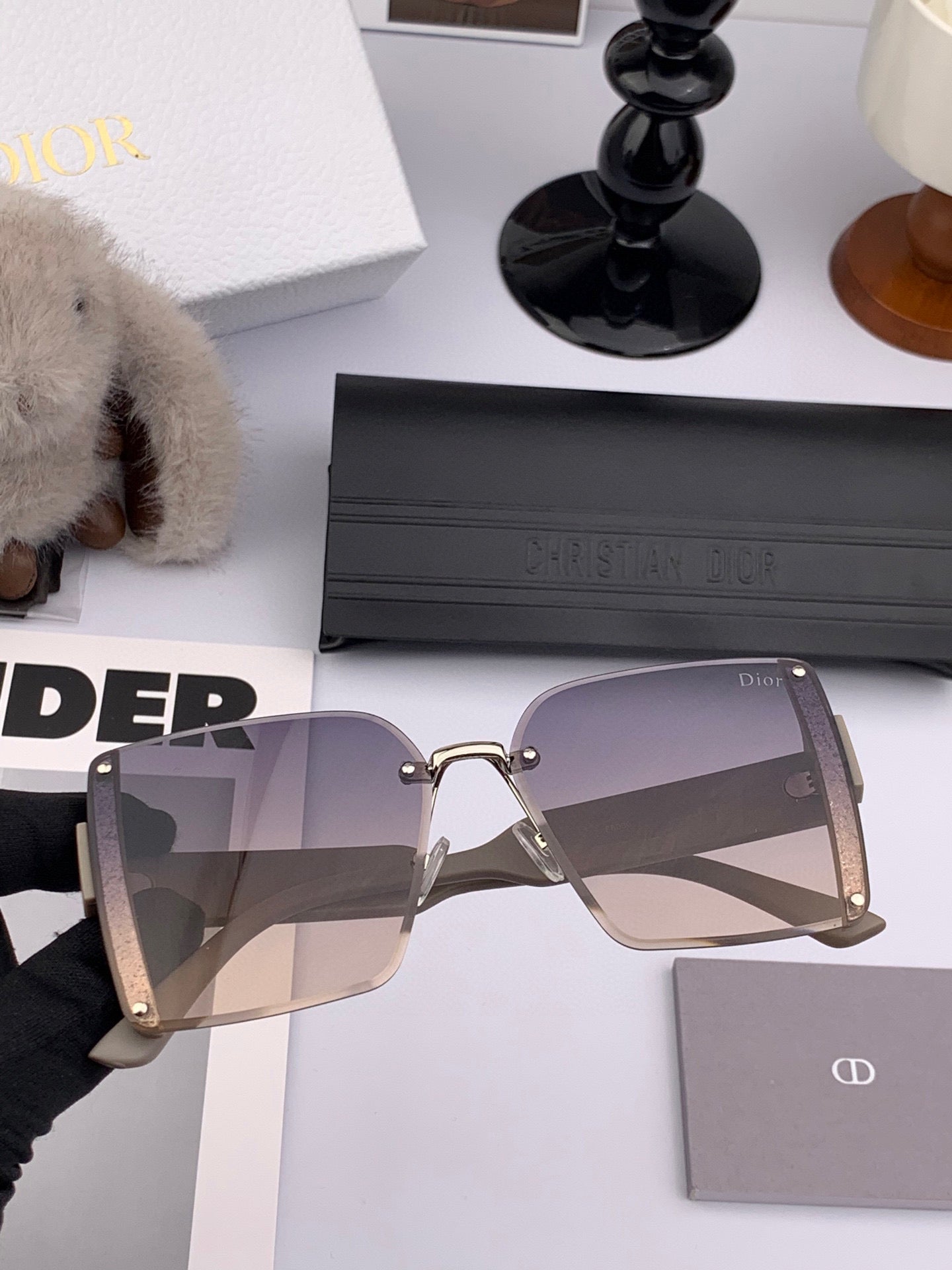 DIOR MONTAIGNE SQUARE SUNGLASS CD1677 IN ACETATE