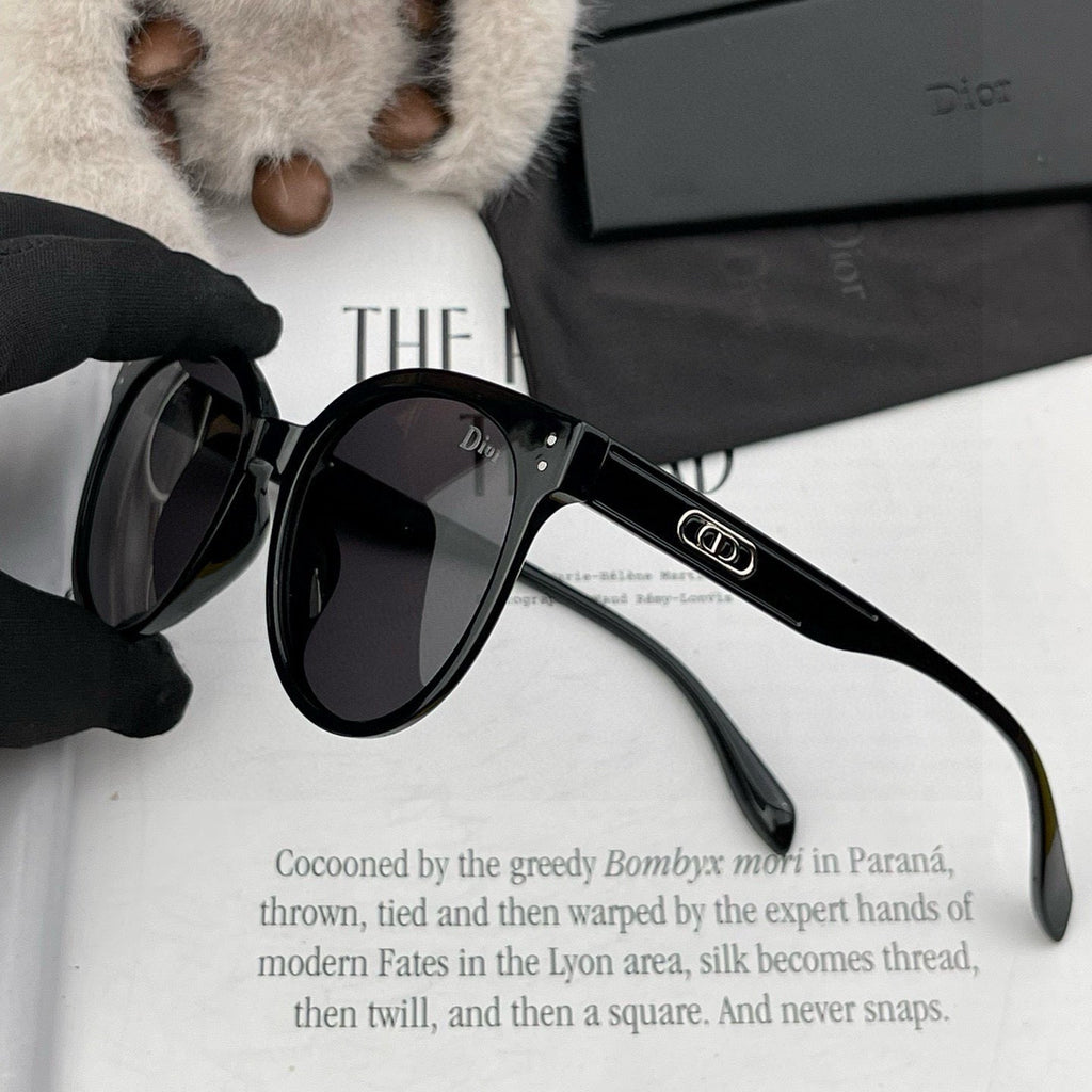 DIOR MONTAIGNE SUNGLASS CD5106 IN BLACK ACETATE