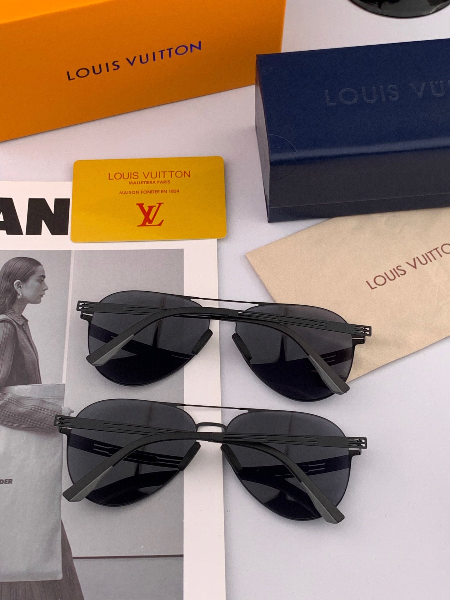 LOUIS VUITTON PILOT SUNGLASSES L169 IN METAL