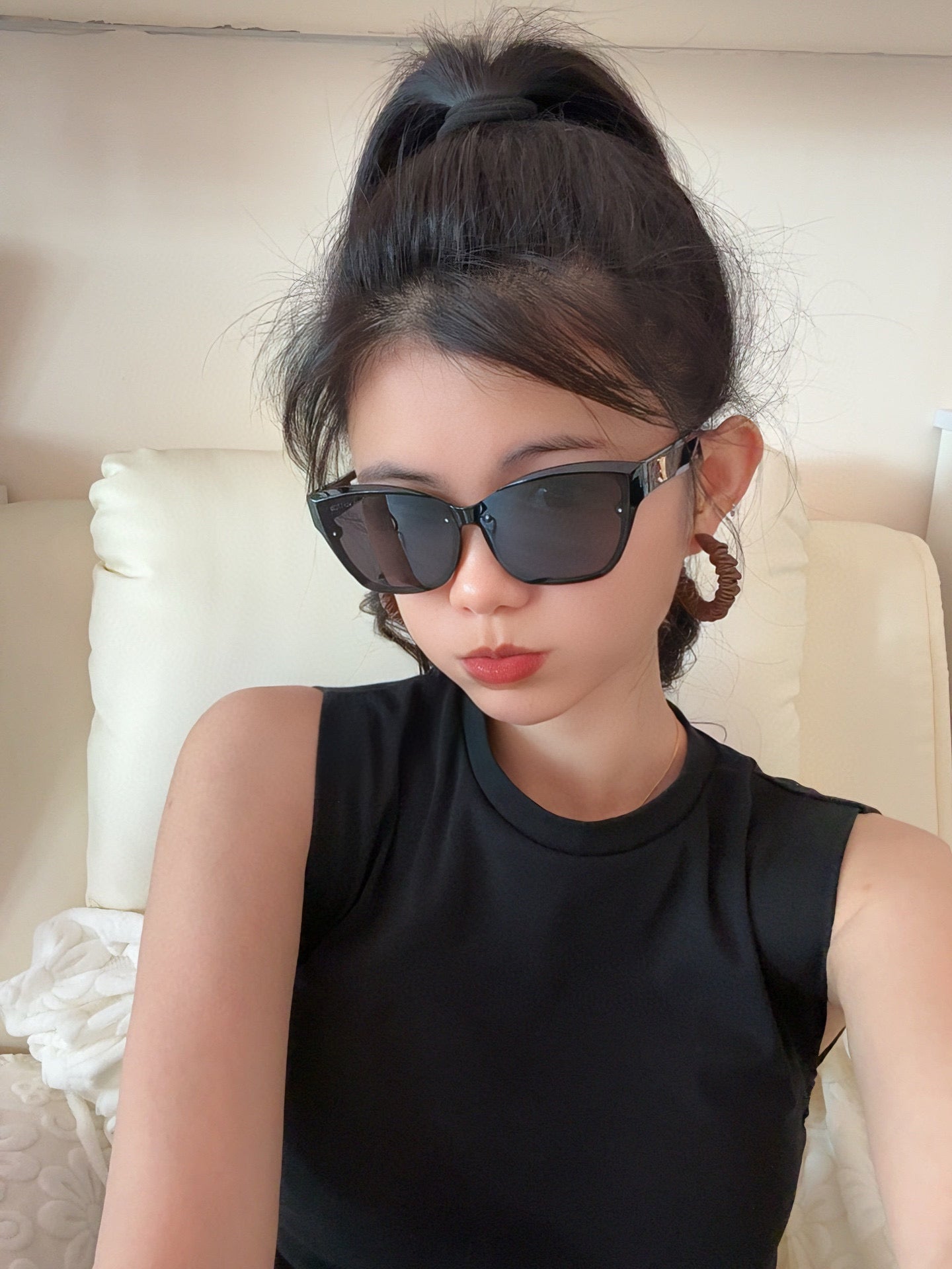 LOUIS VUITTON CAT EYE SUNGLASSES L7310 IN ACETATE