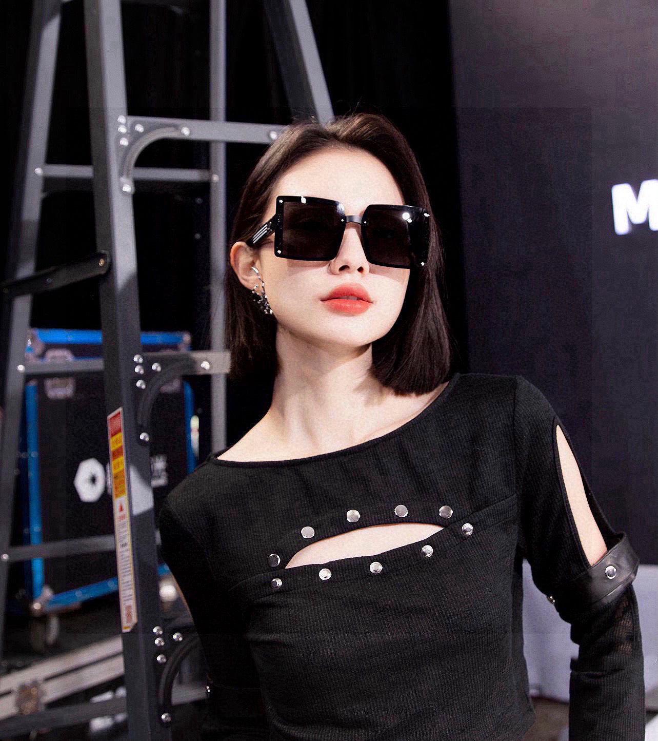 DIOR MONTAIGNE SUNGLASS D1297 IN ACETATE